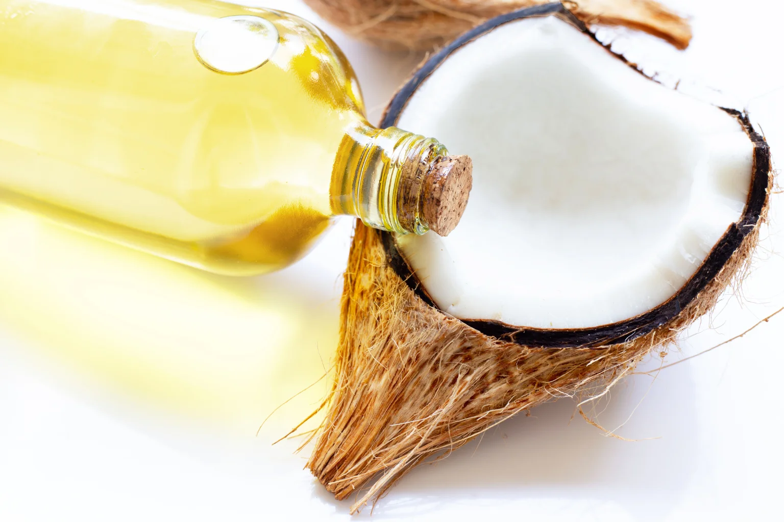 Does Coconut Oil Remove Dark Circles – Beauty Secret Revealed